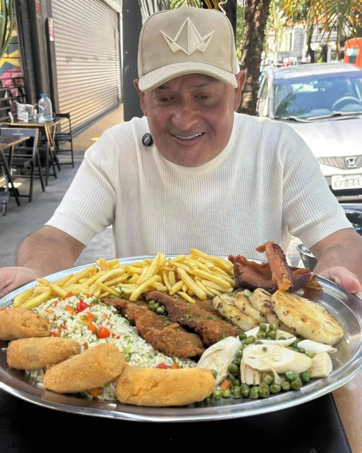 Julião, chef e conceito gastronômico do Miolo do Anália